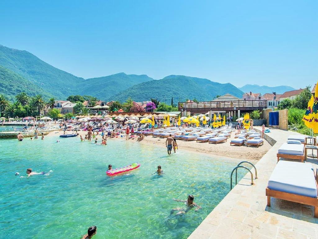 Villa Lastva Apartments Tivat Exterior foto